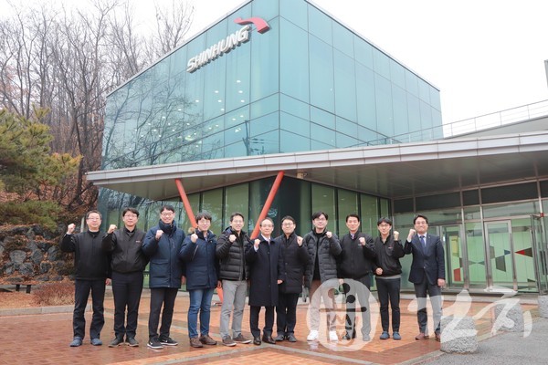 ‘A.T.C Workshop with SHINHUNG'이 지난 12일 신흥MST R&D 연구센터에서 열렸다.