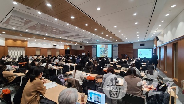 대한심미치과학회 제35회 정기학술대회가 지난 27일 서울 코엑스에서 열렸다.