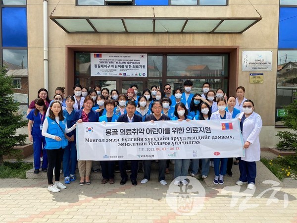 녹색병원 의료지원단은 지난 6월 5일부터 16일까지 몽골 올란바토르 도시 빈민촌 2곳을 방문해, 취약계층 아동을 대상으로 소아과 및 치과진료를 실시했다.